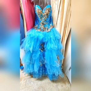 Prom/Grad Dress! Size 6.